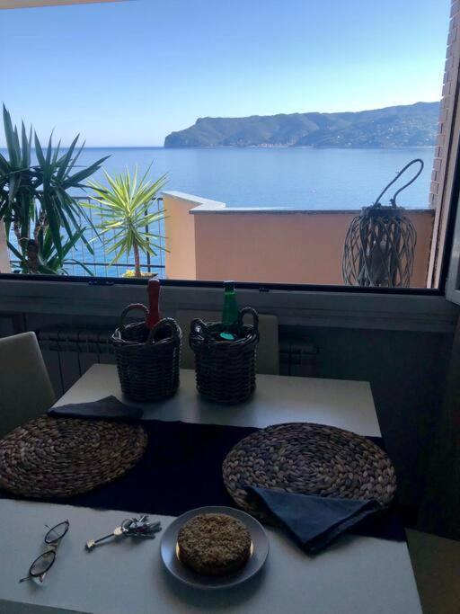 Casa Isola Lejlighed Bergeggi Eksteriør billede