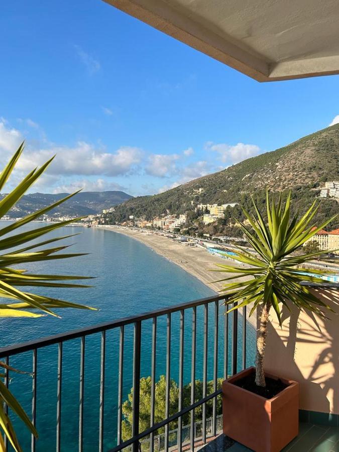 Casa Isola Lejlighed Bergeggi Eksteriør billede